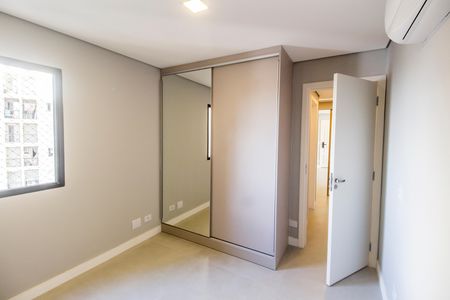 Apartamento para alugar com 111m², 3 quartos e 2 vagas Apartamento para alugar com 111m², 3 quartos e 2 vagasQuarto 2