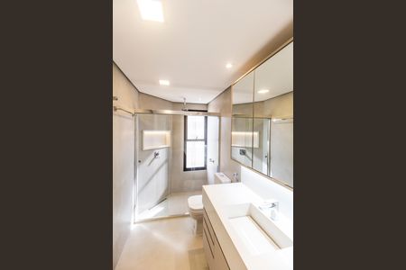 Apartamento para alugar com 111m², 3 quartos e 2 vagas Apartamento para alugar com 111m², 3 quartos e 2 vagasBanheiro da Suíte
