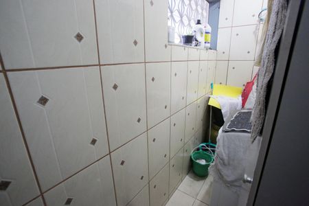 Casa para alugar com 80m², 2 quartos e 1 vagaÁrea de Serviço