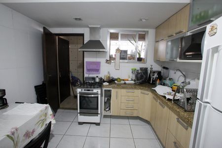 Casa para alugar com 80m², 2 quartos e 1 vagaCozinha