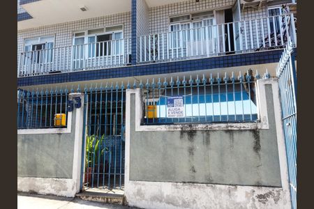 Fachada de casa para alugar com 2 quartos, 80m² em Taquara, Rio de Janeiro