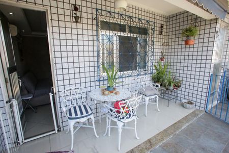Casa para alugar com 80m², 2 quartos e 1 vagaVaranda