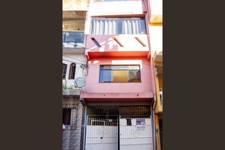 Casa para alugar com 60m², 1 quarto e sem vagaFachada