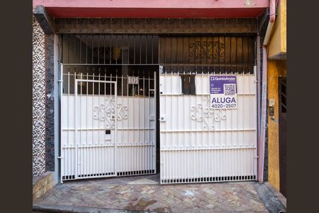 Fachada de casa para alugar com 1 quarto, 60m² em Conceição, Diadema