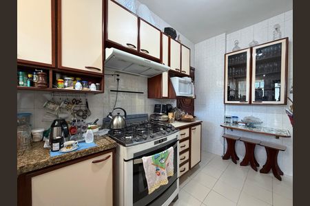 Apartamento à venda com 104m², 3 quartos e 1 vaga Apartamento à venda com 104m², 3 quartos e 1 vagaCozinha