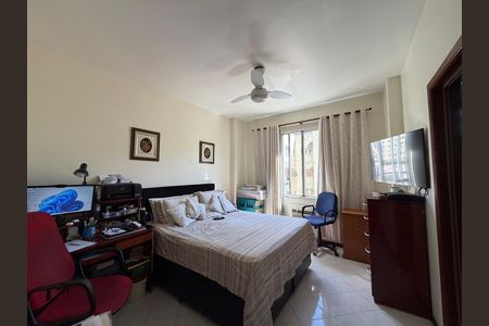 Apartamento à venda com 104m², 3 quartos e 1 vaga Apartamento à venda com 104m², 3 quartos e 1 vagaSuíte