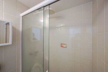 Apartamento para alugar com 95m², 2 quartos e 1 vaga Apartamento para alugar com 95m², 2 quartos e 1 vagaBanheiro