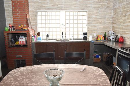 Cozinha de casa à venda com 3 quartos, 174m² em Jardim das Tulipas, Jundiaí
