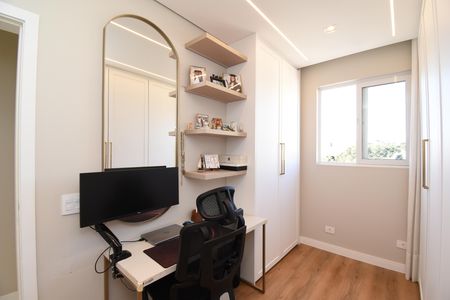Apartamento à venda com 93m², 3 quartos e 2 vagasQuarto 2