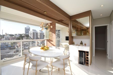 Apartamento à venda com 93m², 3 quartos e 2 vagasSala e Cozinha