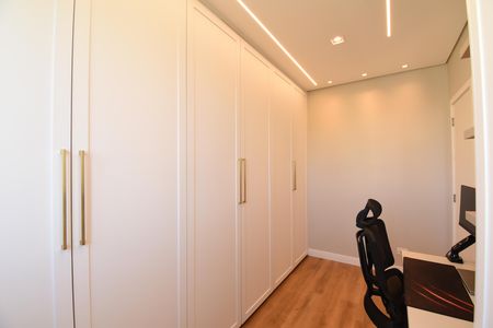 Apartamento à venda com 93m², 3 quartos e 2 vagasQuarto 2