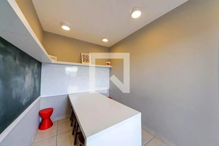 Apartamento para alugar com 46m², 2 quartos e 1 vaga