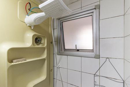Banheiro de apartamento à venda com 1 quarto, 33m² em Luz, São Paulo