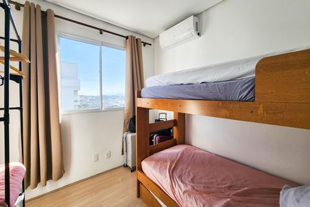 Quarto de apartamento para alugar com 2 quartos, 54m² em Santo Cristo, Rio de Janeiro