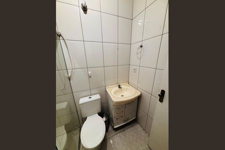 Banheiro de casa para alugar com 1 quarto, 20m² em Novo Osasco, Osasco