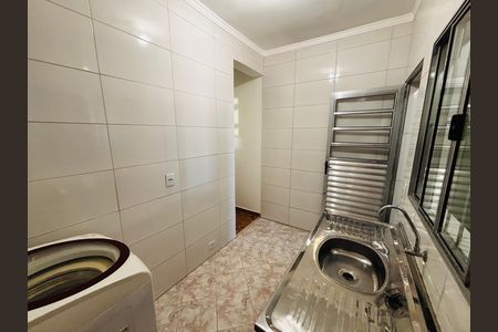 Cozinha de casa para alugar com 1 quarto, 20m² em Novo Osasco, Osasco
