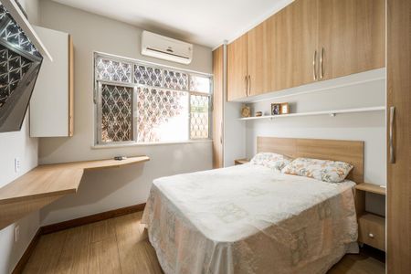 Quarto de apartamento para alugar com 2 quartos, 254m² em Curicica, Rio de Janeiro