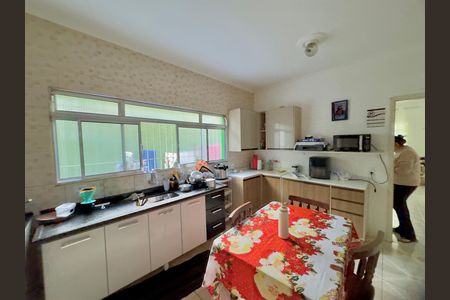 Casa à venda com 100m², 5 quartos e 2 vagasCozinha 2