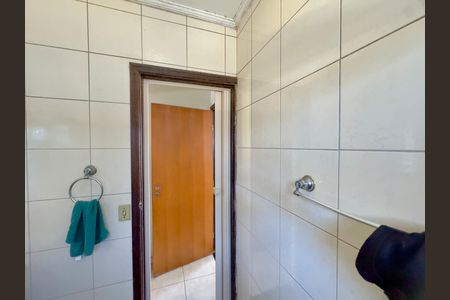 Casa à venda com 100m², 5 quartos e 2 vagasBanheiro 3