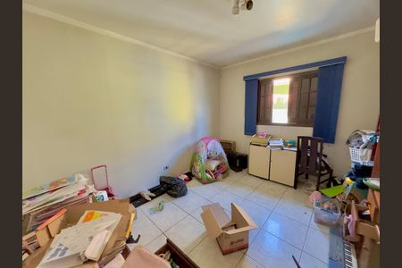 Casa à venda com 100m², 5 quartos e 2 vagasQuarto 6