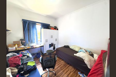 Casa à venda com 100m², 5 quartos e 2 vagasQuarto 1