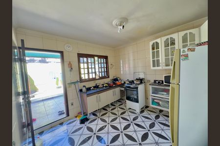 Casa à venda com 100m², 5 quartos e 2 vagasCozinha 1