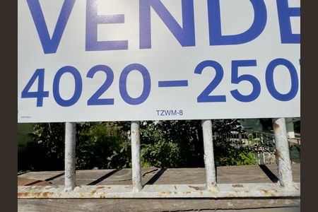 Casa à venda com 100m², 5 quartos e 2 vagasCódigo da placa TZWM-8