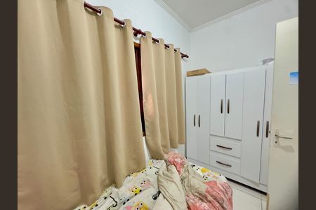 Casa à venda com 100m², 5 quartos e 2 vagasQuarto 2