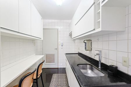 Apartamento à venda com 70m², 3 quartos e 2 vagas Apartamento à venda com 70m², 3 quartos e 2 vagasCozinha