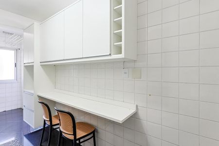Apartamento à venda com 70m², 3 quartos e 2 vagas Apartamento à venda com 70m², 3 quartos e 2 vagasCozinha