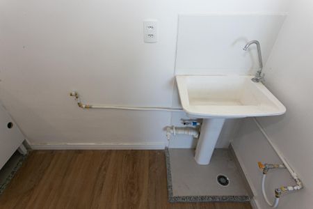 Apartamento para alugar com 38m², 2 quartos e 1 vaga Apartamento para alugar com 38m², 2 quartos e 1 vagaÁrea de Serviço - Tanque