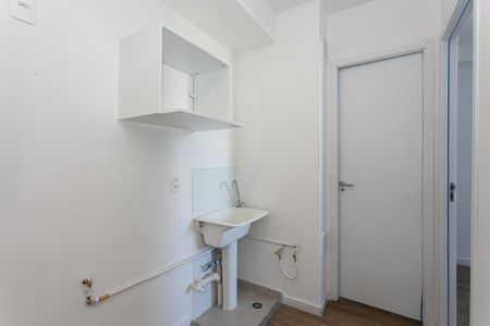 Apartamento para alugar com 38m², 2 quartos e 1 vaga Apartamento para alugar com 38m², 2 quartos e 1 vagaÁrea de Serviço