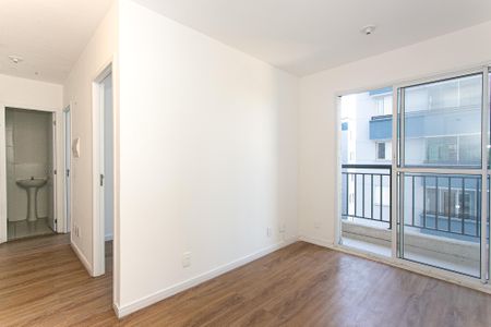 Apartamento para alugar com 38m², 2 quartos e 1 vaga Apartamento para alugar com 38m², 2 quartos e 1 vagaSala