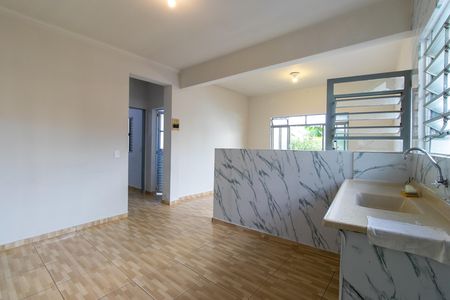 Casa para alugar com 60m², 1 quarto e sem vaga Casa para alugar com 60m², 1 quarto e sem vagaCozinha