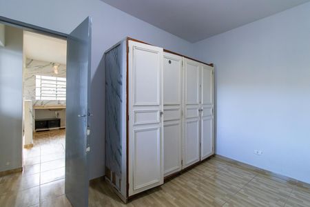 Casa para alugar com 60m², 1 quarto e sem vaga Casa para alugar com 60m², 1 quarto e sem vagaQuarto