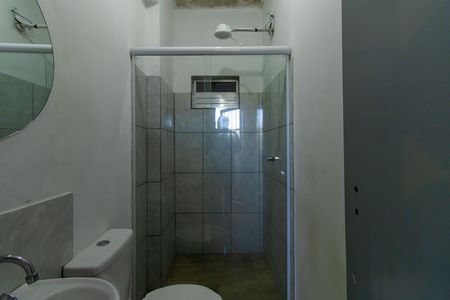 Casa para alugar com 60m², 1 quarto e sem vaga Casa para alugar com 60m², 1 quarto e sem vagaBanheiro