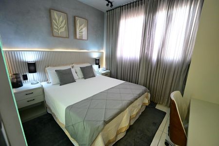 Apartamento à venda com 2 quartos, 56m² em Setor Bueno, Goiânia