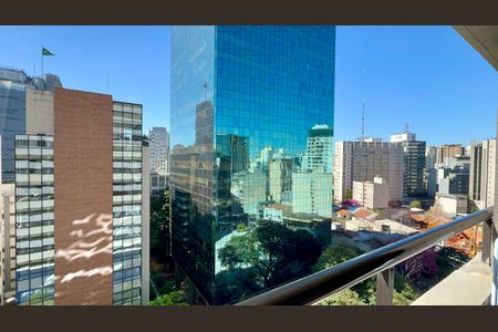 Varanda de kitnet/studio para alugar com 1 quarto, 30m² em Vila Mariana, São Paulo