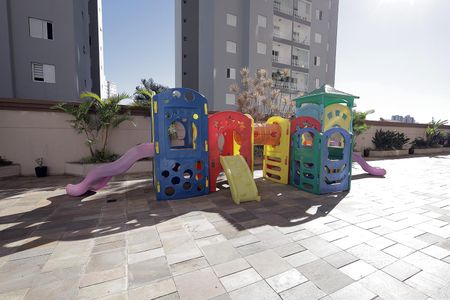 Apartamento para alugar com 55m², 2 quartos e 1 vaga Apartamento para alugar com 55m², 2 quartos e 1 vagaÁrea comum - Playground