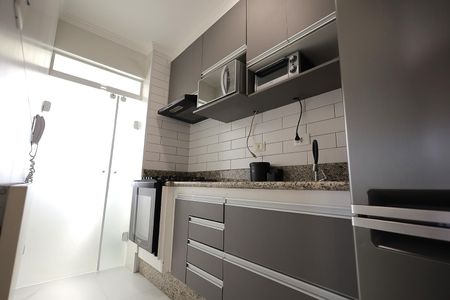 Apartamento para alugar com 55m², 2 quartos e 1 vaga Apartamento para alugar com 55m², 2 quartos e 1 vagaCozinha