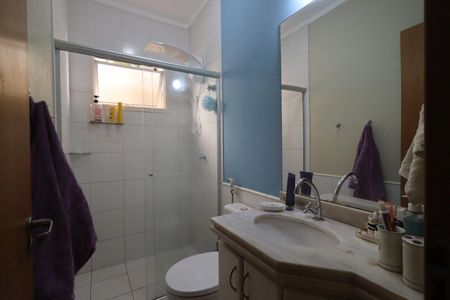 Casa de condomínio para alugar com 170m², 3 quartos e 2 vagasBanheiro