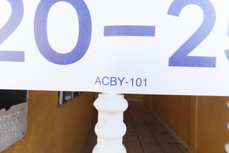 Placa de casa à venda com 2 quartos, 87m² em Jardim Brasil (zona Norte), São Paulo