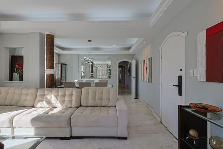 Apartamento à venda com 161m², 4 quartos e 3 vagas