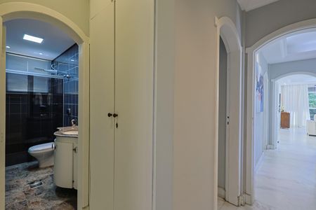 Apartamento à venda com 161m², 4 quartos e 3 vagas