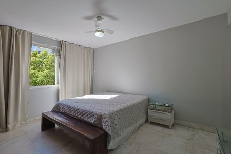Apartamento à venda com 161m², 4 quartos e 3 vagas