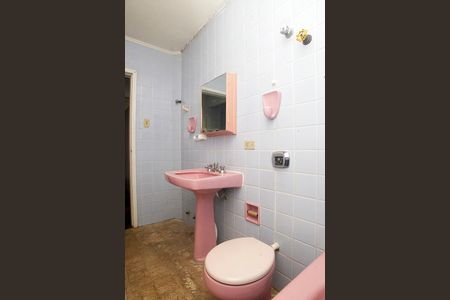Banheiro  de apartamento para alugar com 2 quartos, 80m² em Centro Histórico, Porto Alegre
