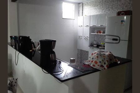 Cozinha de casa para alugar com 2 quartos, 80m² em Bambui, Maricá