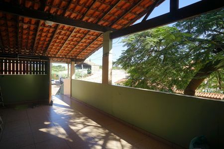 Varanda de casa para alugar com 2 quartos, 80m² em Bambui, Maricá