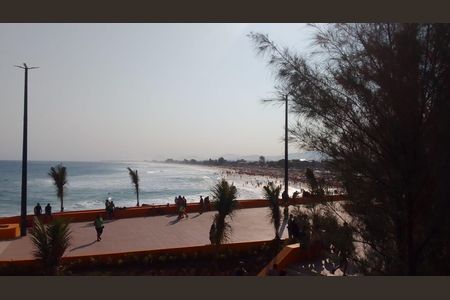 Casa para alugar com 2 quartos, 80m² em Bambui, Maricá