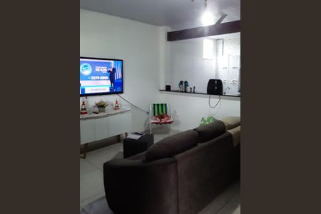 Sala de casa para alugar com 2 quartos, 80m² em Bambui, Maricá